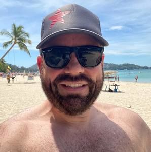 Meet your Posher, Aj